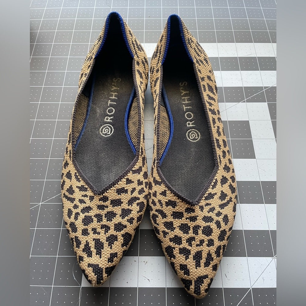 Leopard Rothy’s points. Size 10.5